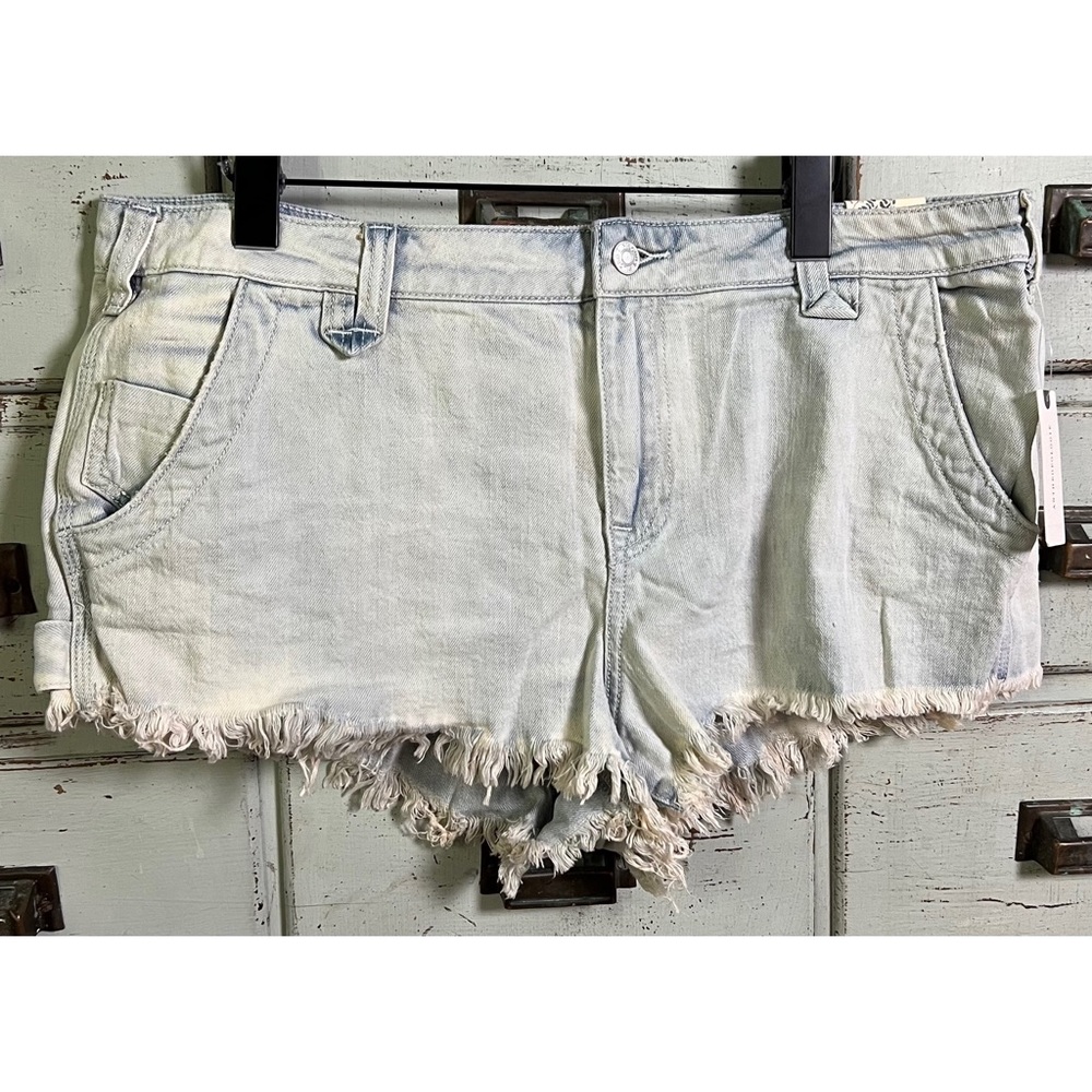 Anthropologie Pilcro Denim Shortie Shorts Size 32 - Picture 11 of 13